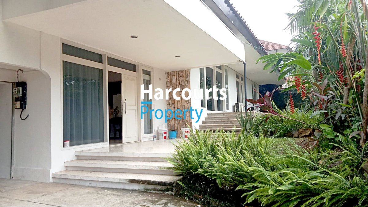 Disewakan Rumah Klasik Area Kemang