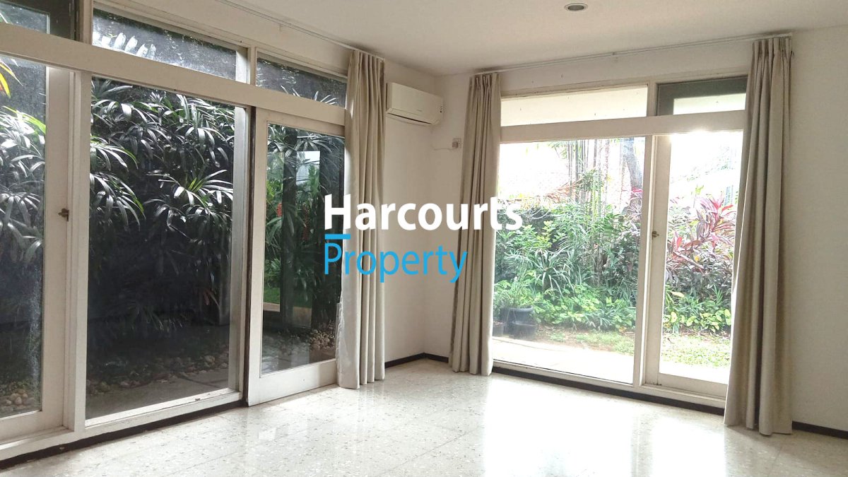 Disewakan Rumah Klasik Area Kemang - Foto 10