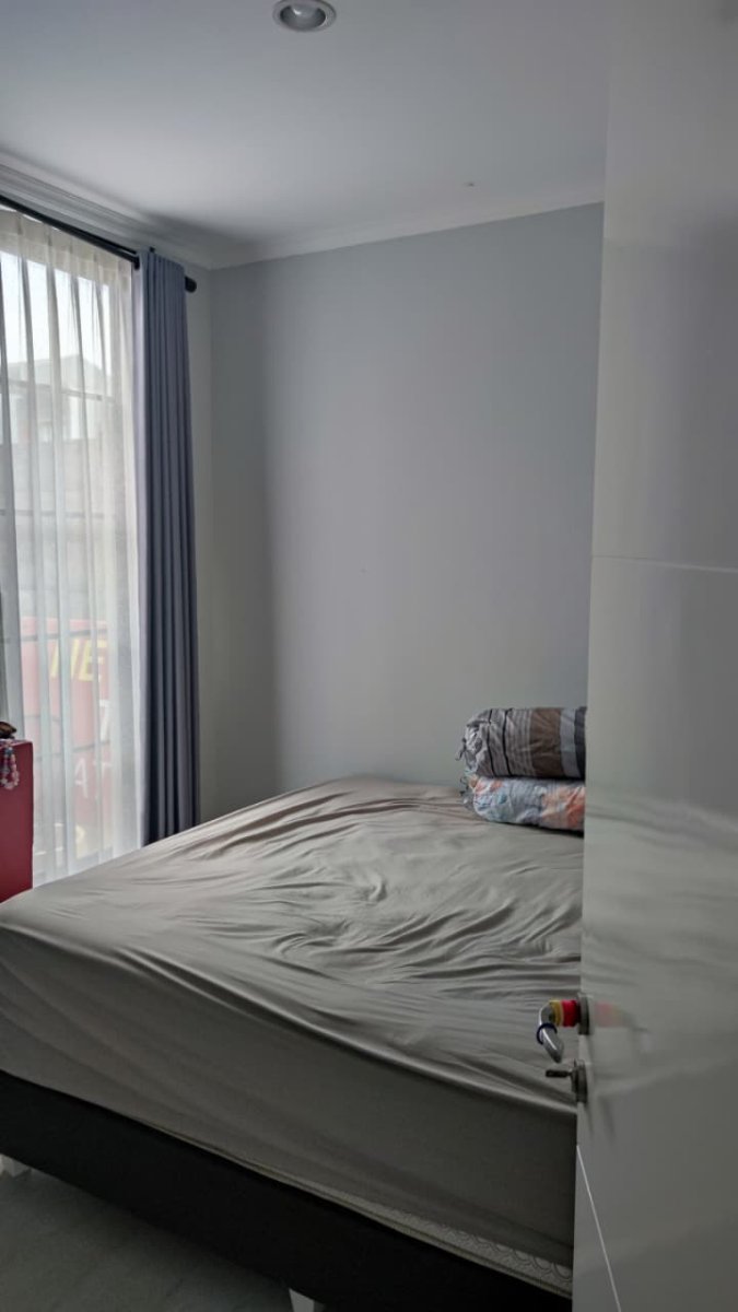 Dijual Rumah Hook Minimalis Siap Huni – Sertifikat HM, Smart Door Lock, Air Artetis Ciputra - Foto 5