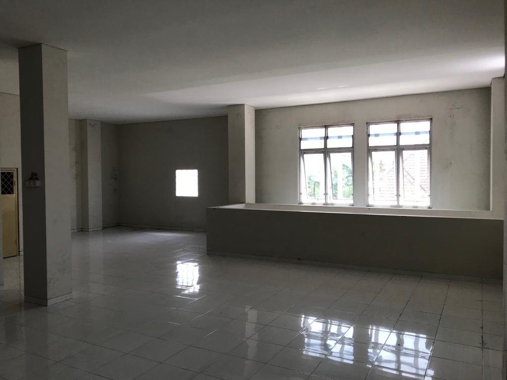 Ruko 4 Lantai Sangat Strategis Siap Pakai di Gajahan, Serengan, Solo - Foto 4