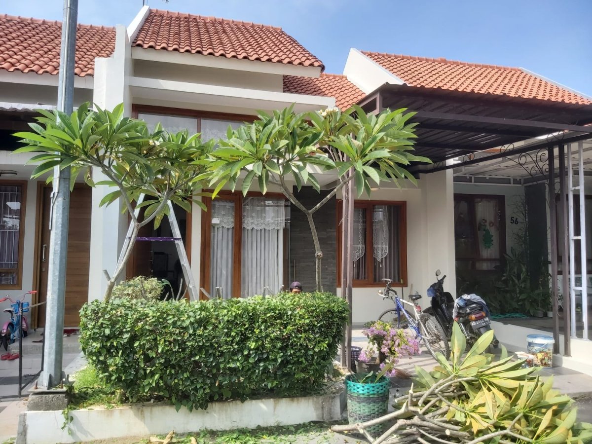 Rumah Full Furnished Siap Huni di Cluster Elite Colomadu - Foto 7