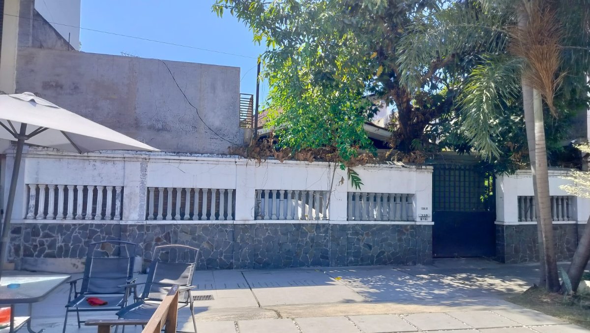Rumah Adem & Nyaman di Pusat Kota Solo Dekat Jl. Slamet Riyadi dan Matahari Singosaren - Foto 4