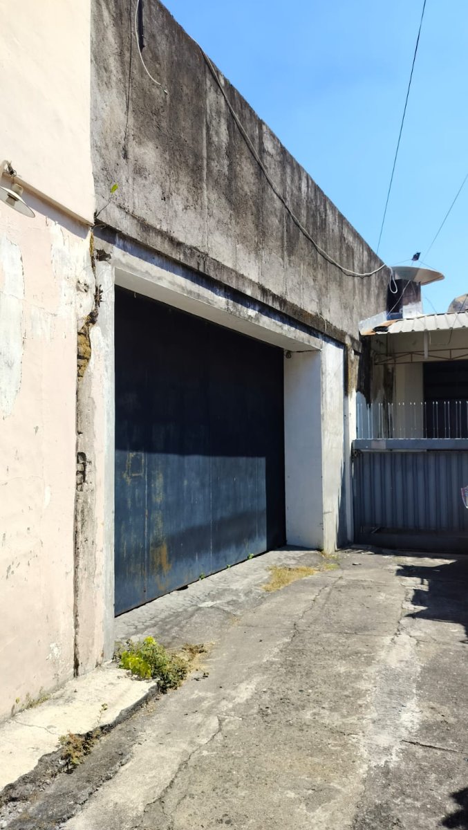 Rumah Adem & Nyaman di Pusat Kota Solo Dekat Jl. Slamet Riyadi dan Matahari Singosaren - Foto 5