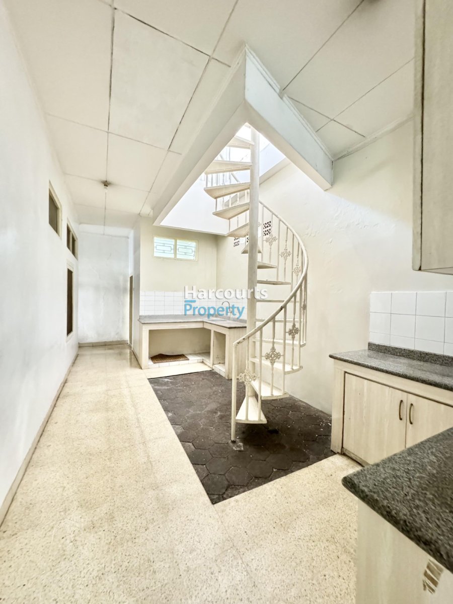 Dijual Rumah Lama Kawasa Elit Area Jl. Daksa Kebayoran Baru - Foto 5
