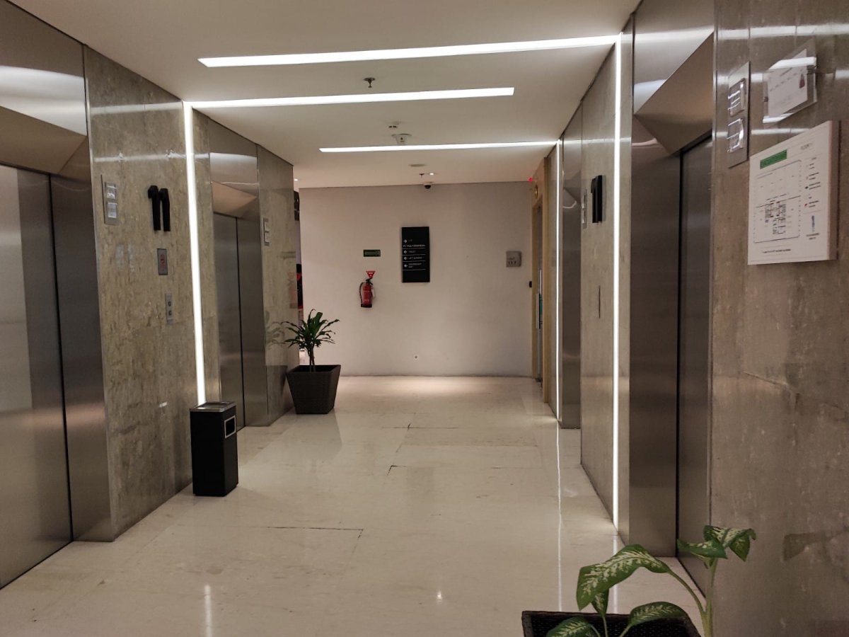 Dijual Office Space Kirana Two, Kelapa Gading - Jakarta Utara