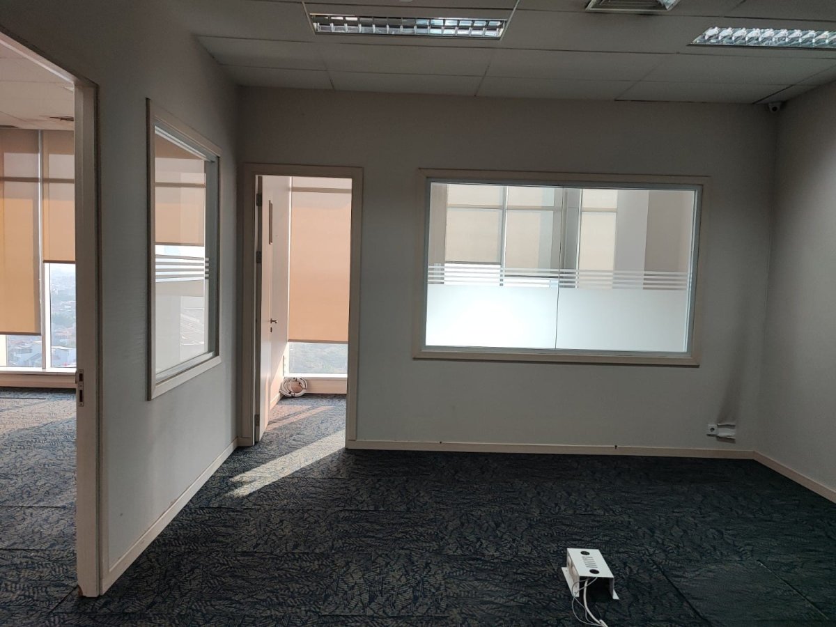 Disewakan Office Space Kirana Two, Kelapa Gading - Jakarta Utara - Foto 5