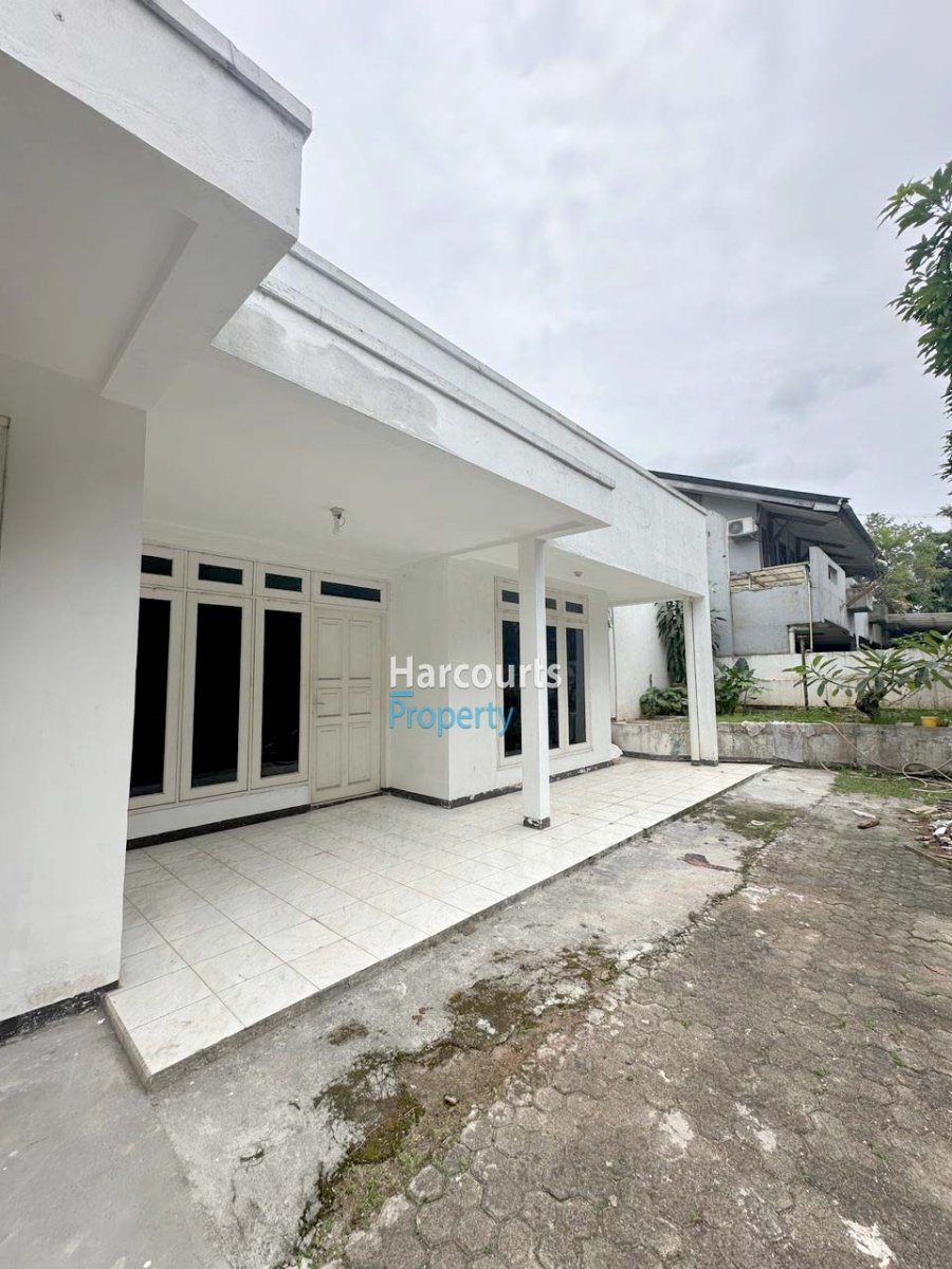 Dijual/Disewa Rumah Lama Strategis Area Jl. Melawai Kebayoran Baru - Foto 2