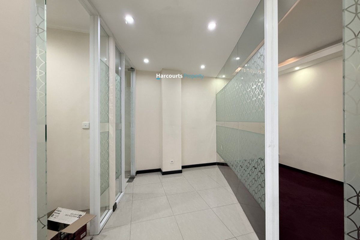 Disewa Mini Building untuk Usaha Area Jl. Wolter Monginsidi Kebayoran Baru - Foto 5