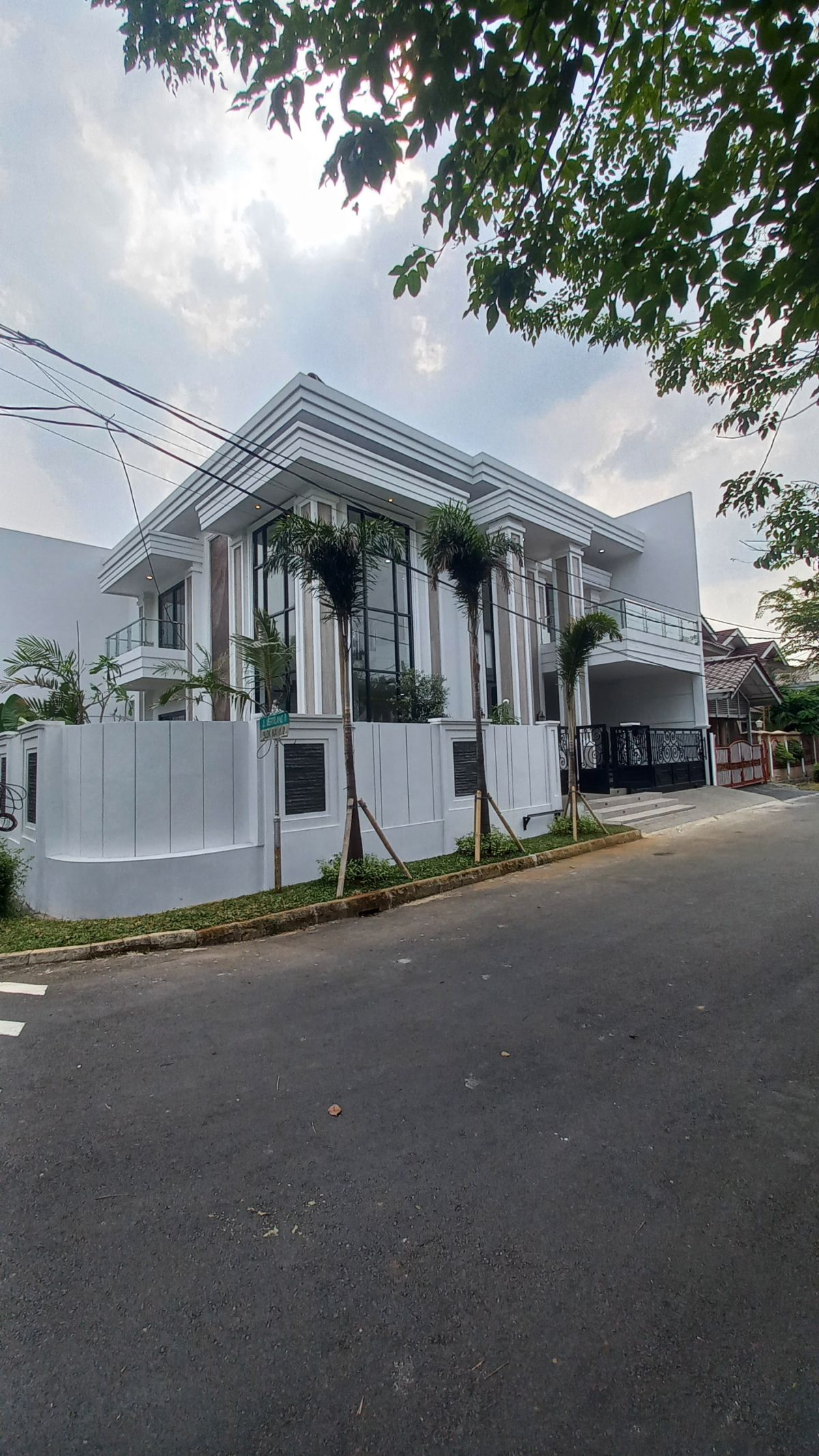 Dijual rumah di Bintaro Jaya Sektor 9 Tangerang Selatan - Foto 2