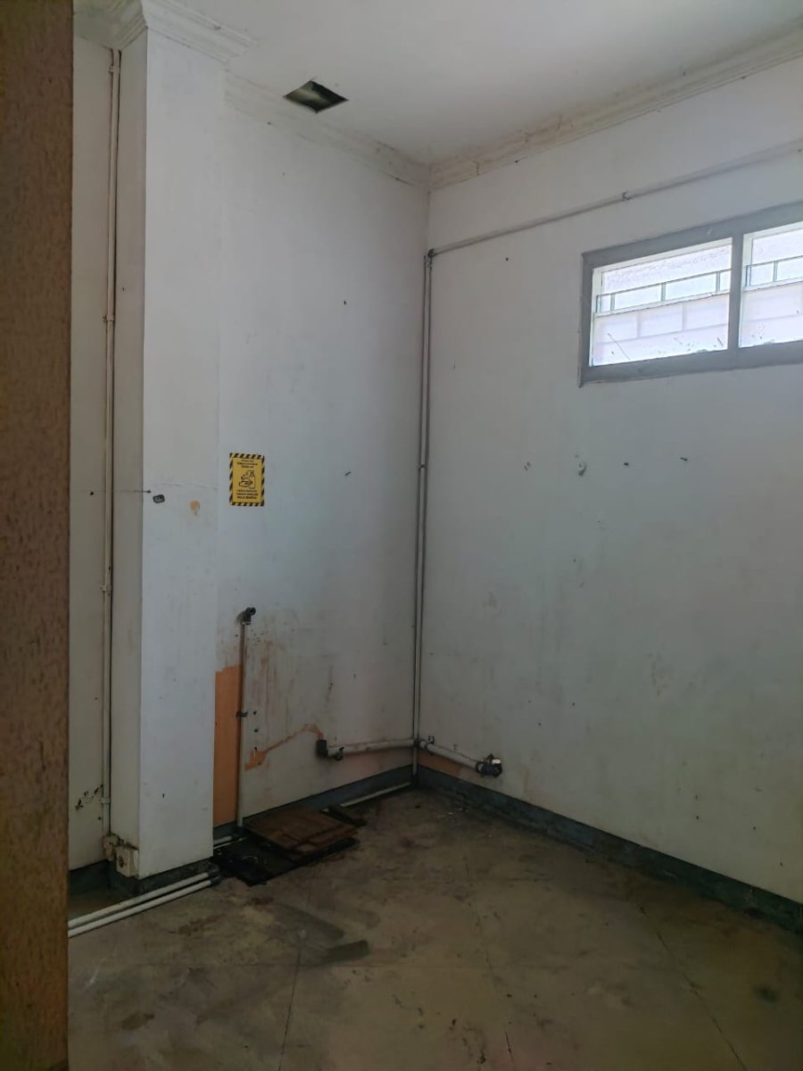 Ruko Strategis Dekat Singosaren, Pusat Kota Solo - Foto 2