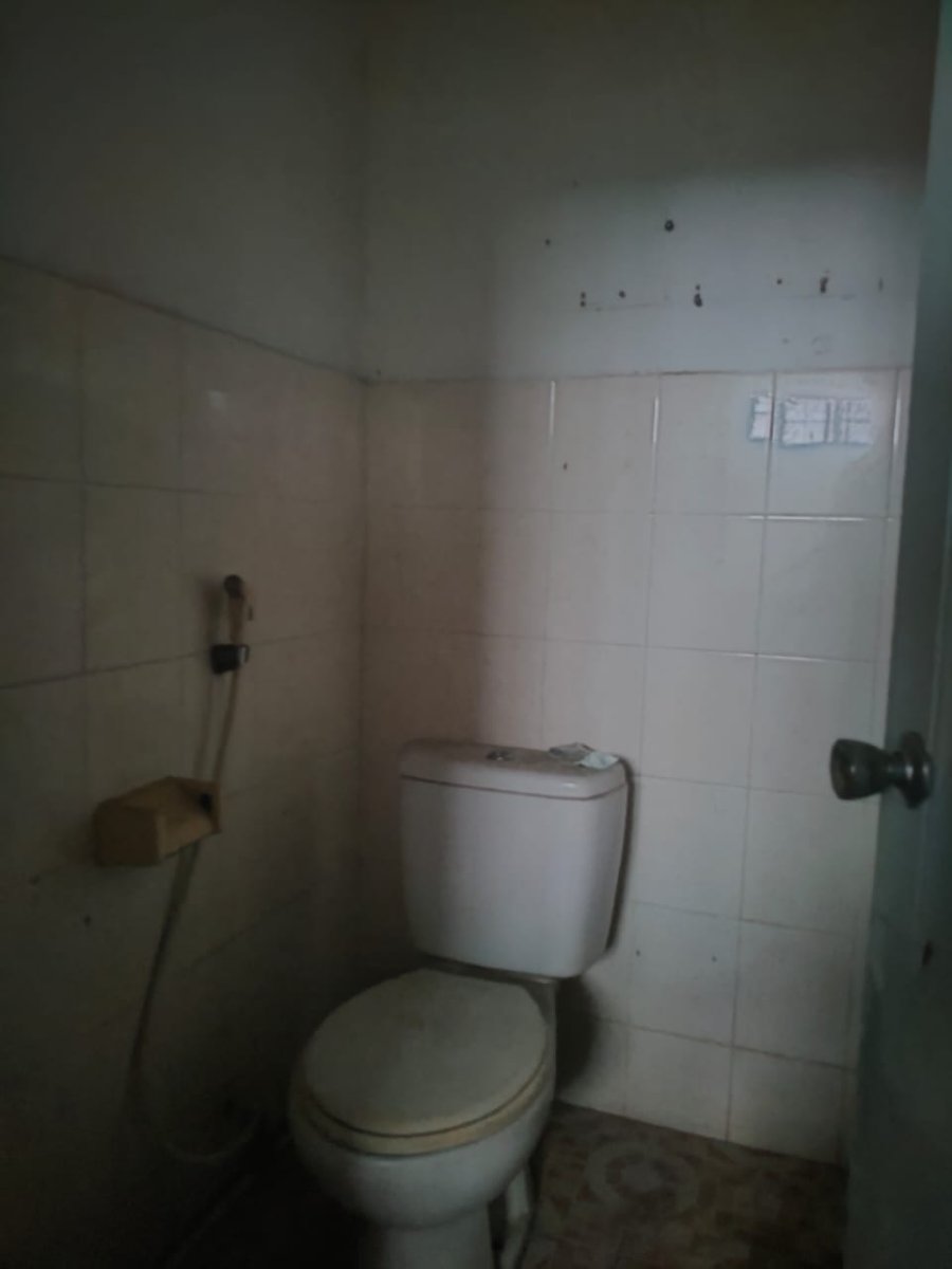 Ruko Strategis Dekat Singosaren, Pusat Kota Solo - Foto 4