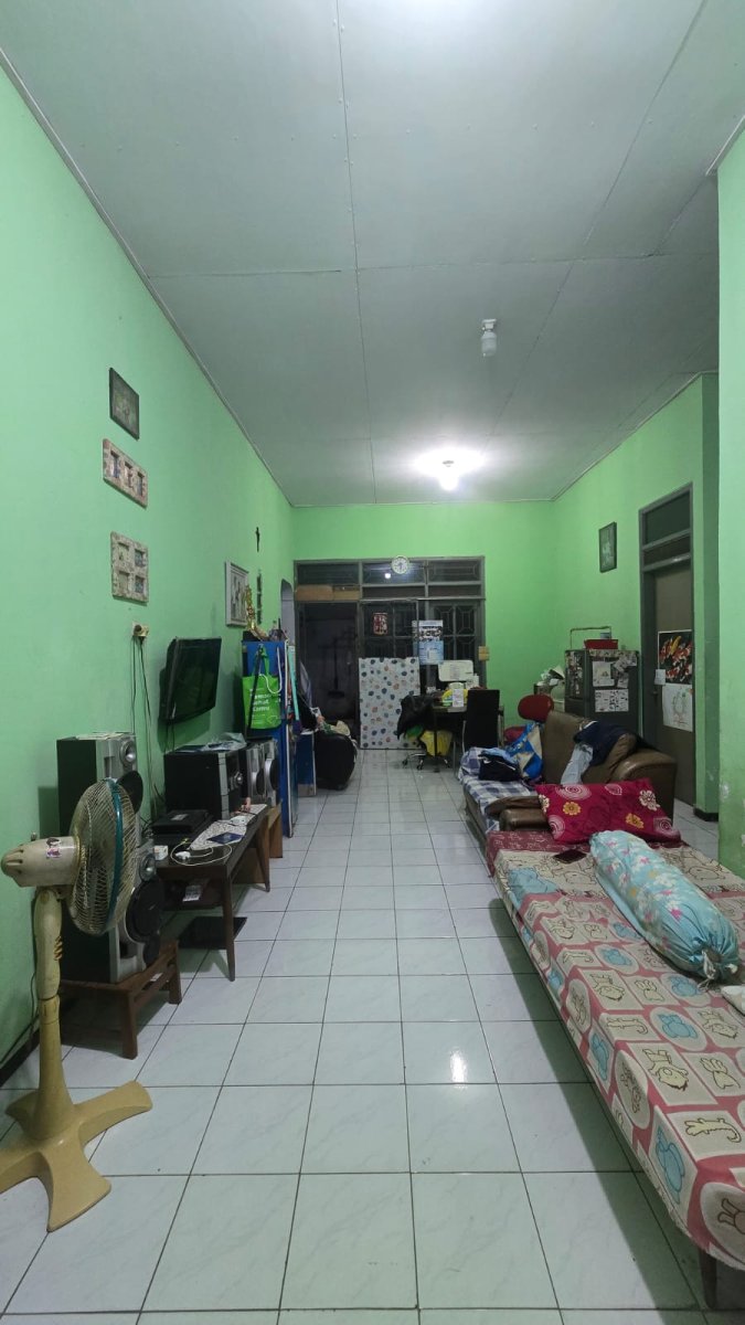 Rumah Hitung Tanah di Jalan Raya Boulevard Puri Gading Solo Baru - Foto 9