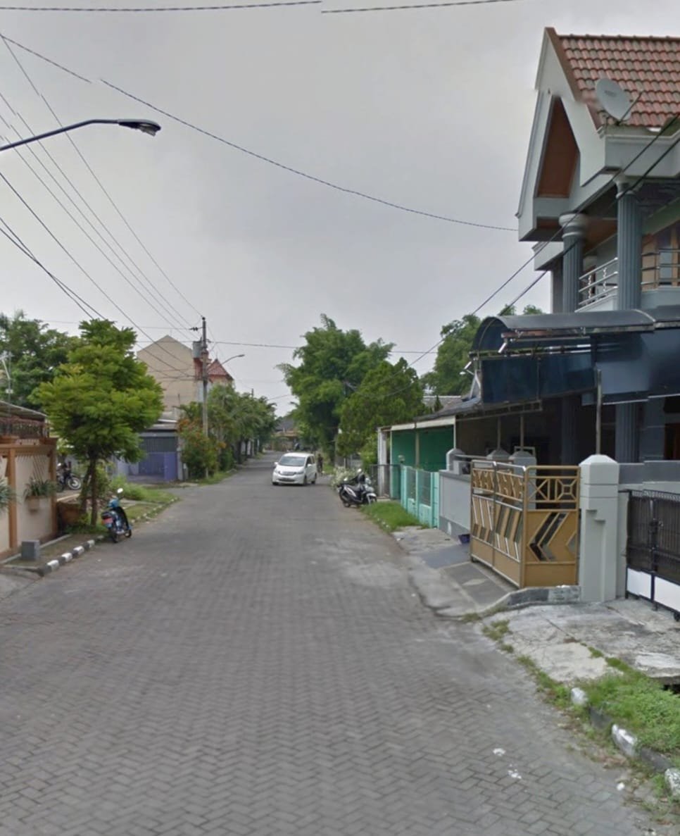 Rumah Hitung Tanah di Jalan Raya Boulevard Puri Gading Solo Baru - Foto 11
