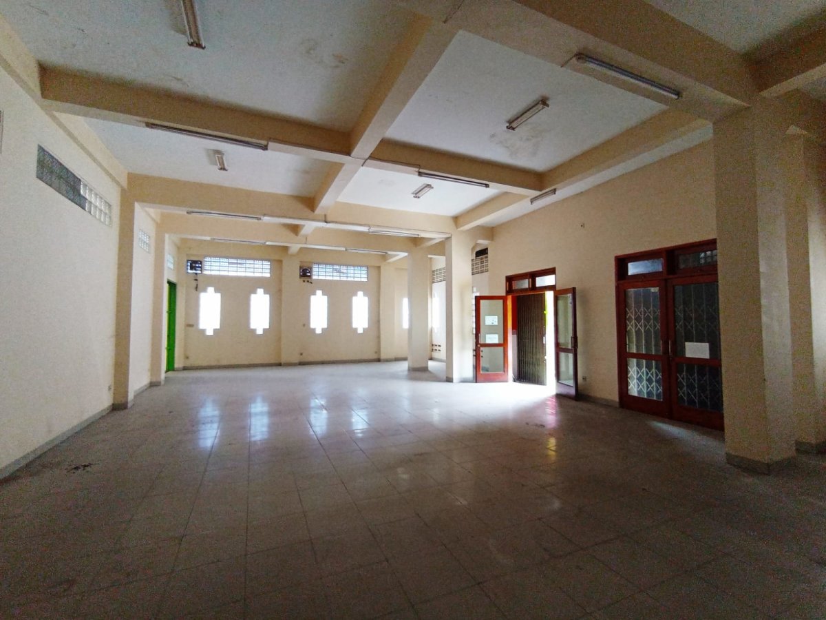 Ruko 2 Lantai Bagus Strategis Siap Pakai Dekat Pasar Nusukan, Banjarsari, Solo - Foto 4