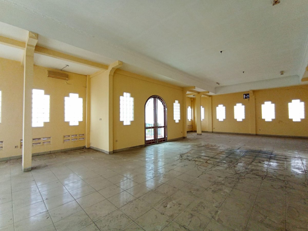 Ruko 2 Lantai Bagus Strategis Siap Pakai Dekat Pasar Nusukan, Banjarsari, Solo - Foto 7