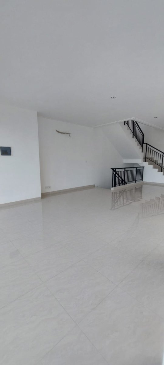 Ruko Premium Centeria Square CSRC 002 Summarecon Bogor | Cocok untuk Investasi & Bisnis - Foto 2