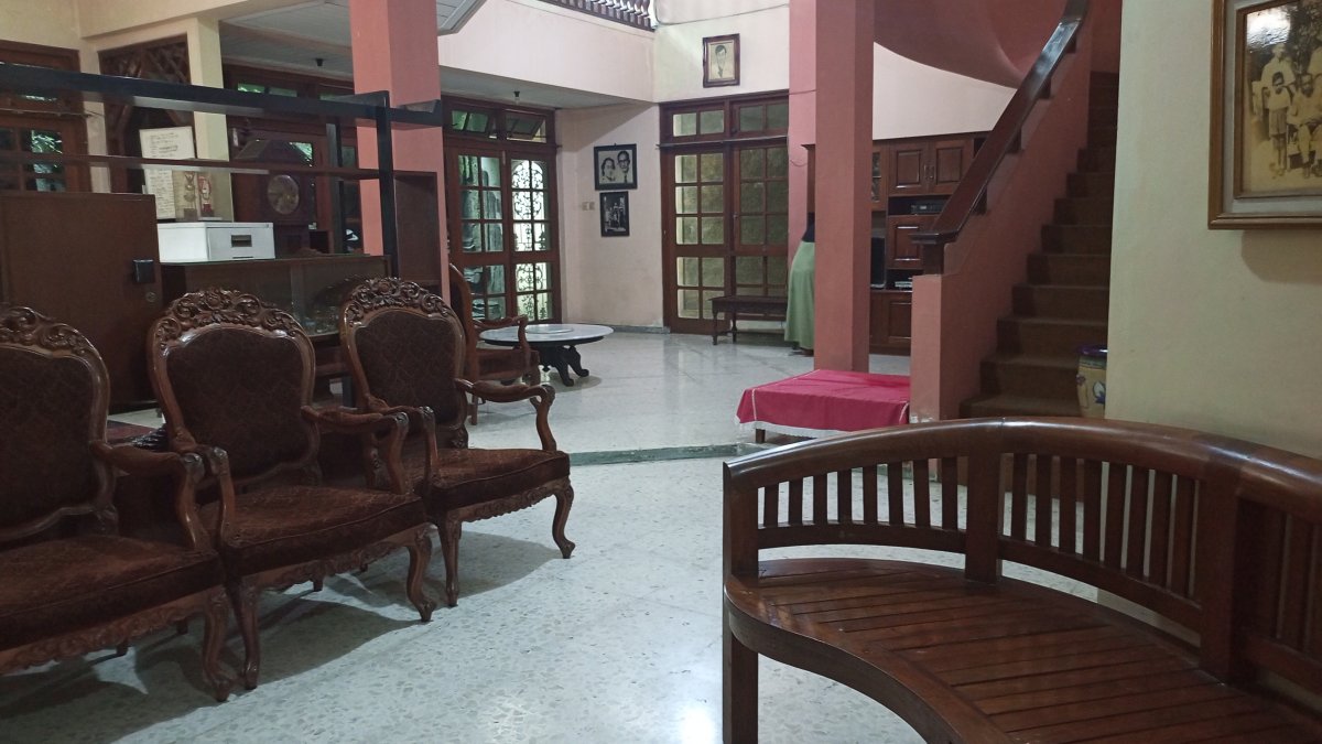 Dijual rumah full furnished vintage 2 lantai - Foto 12