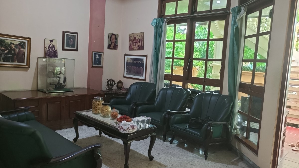 Dijual rumah full furnished vintage 2 lantai - Foto 15