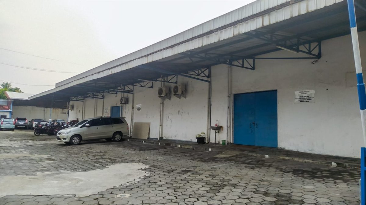 Gudang Strategis dengan Kantor di Jl. Dr. Rajiman, Laweyan, Solo - Foto 4
