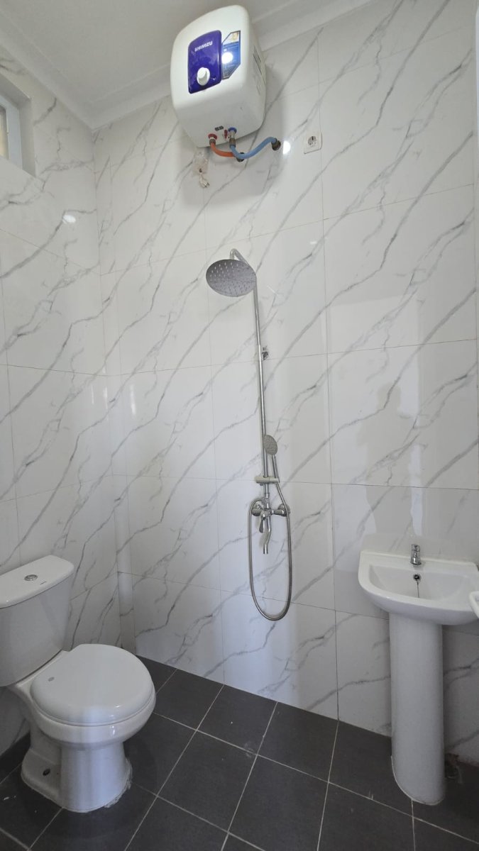 Rumah Minimalis Modern 2 Lantai Dekat Jalan Adi Sucipto - Foto 6