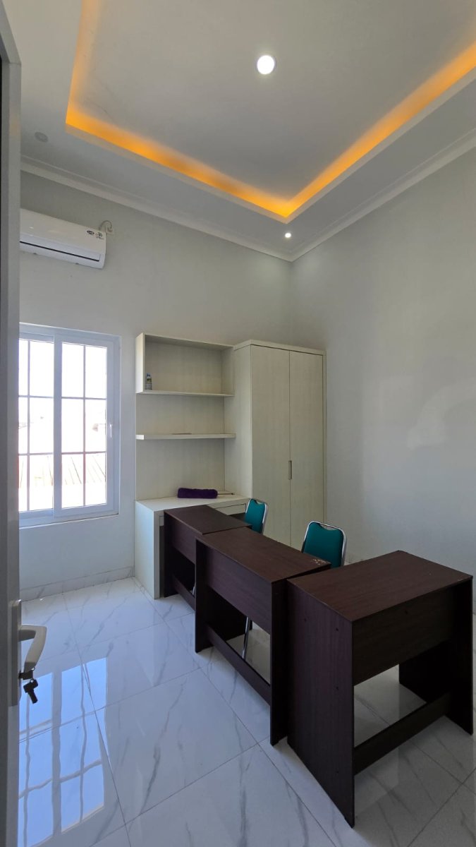 Rumah Minimalis Modern 2 Lantai Dekat Jalan Adi Sucipto - Foto 8