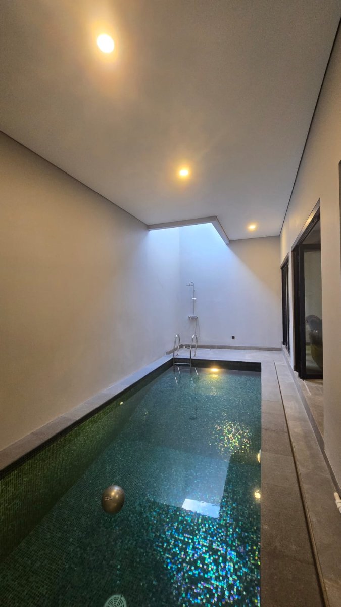 Rumah Mewah Minimalis Modern di Cluster Elite Colomadu - Foto 6