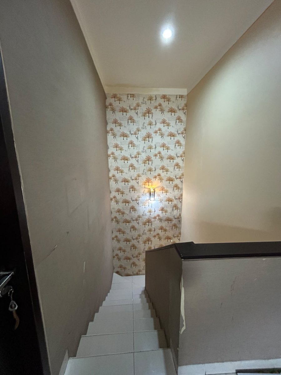 Dijual Rumah di Melia Garden, Graha Raya Bintaro Tangerang Selatan - Foto 2