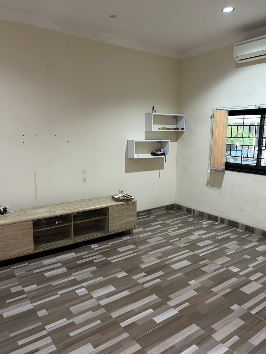 Dijual Rumah di Melia Garden, Graha Raya Bintaro Tangerang Selatan - Foto 7