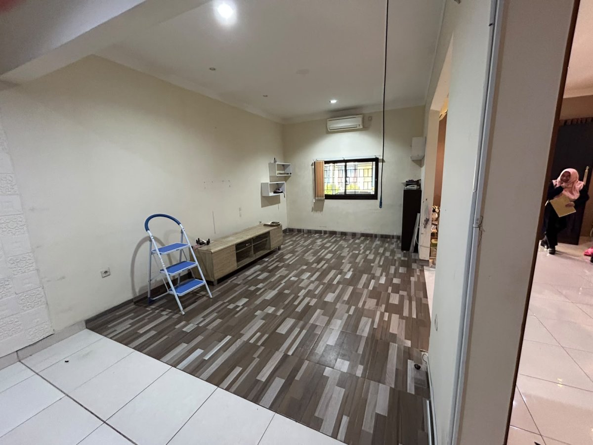 Dijual Rumah di Melia Garden, Graha Raya Bintaro Tangerang Selatan - Foto 10