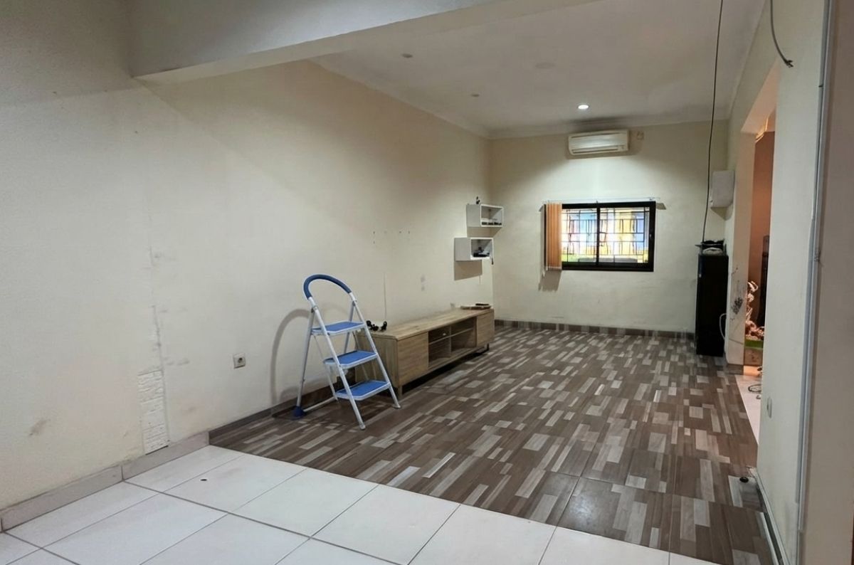 Dijual Rumah di Melia Garden, Graha Raya Bintaro Tangerang Selatan - Foto 4