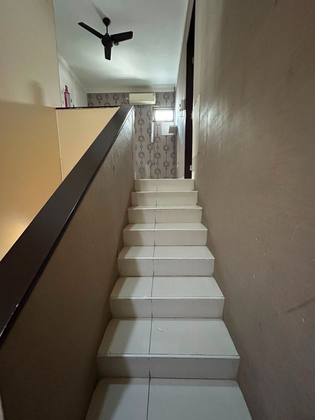 Dijual Rumah di Melia Garden, Graha Raya Bintaro Tangerang Selatan - Foto 6