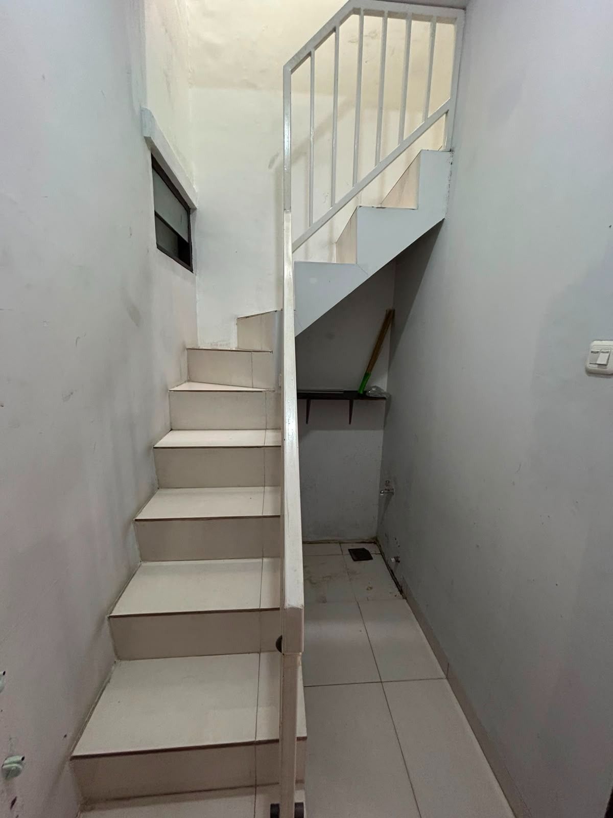 Dijual Rumah di Melia Garden, Graha Raya Bintaro Tangerang Selatan - Foto 12