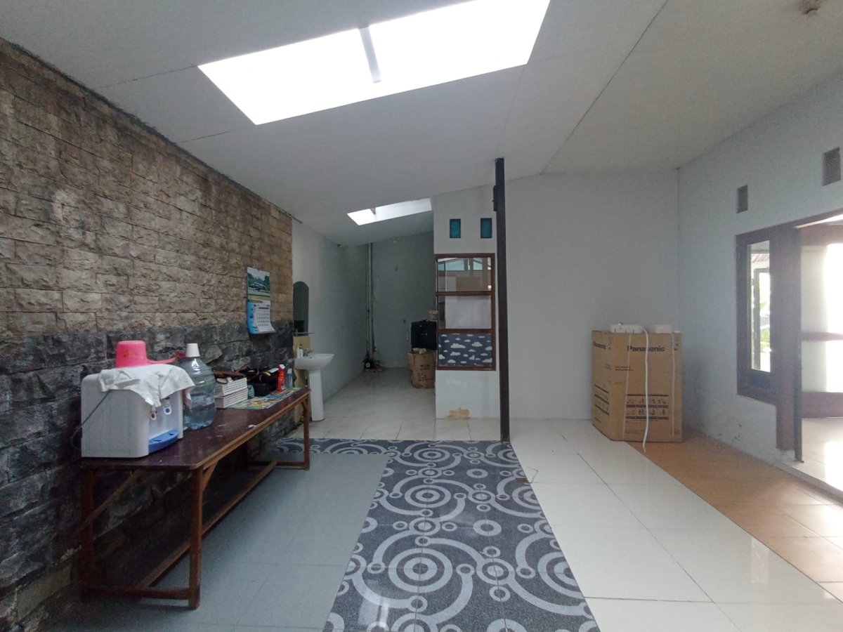 Rumah cluster elit strategis siap pakai di Kartasura solo - Foto 2