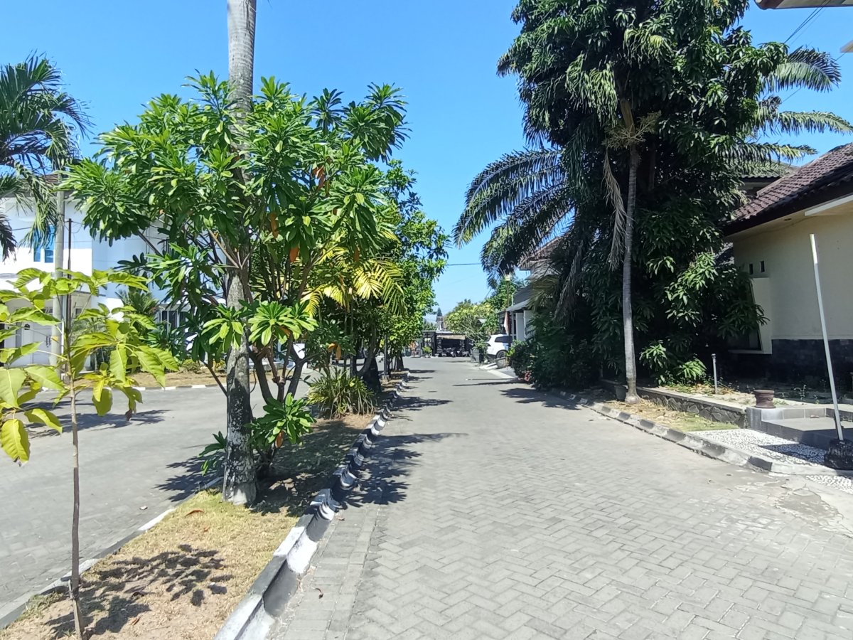 Rumah cluster elit strategis siap pakai di Kartasura solo - Foto 10