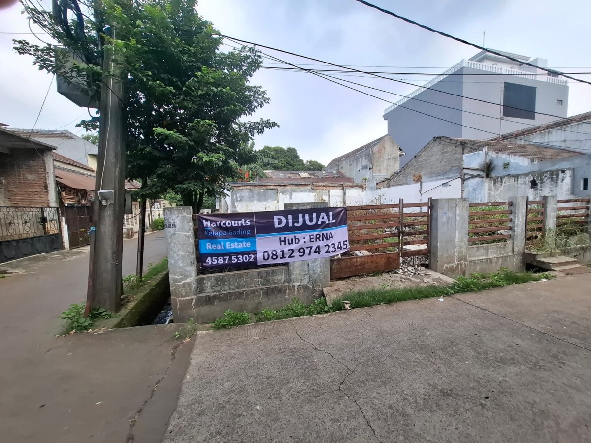 Dijual Kavling Hoek Luas 210m2 Di Jl. Bromo, Bintara Jaya - Kota Bekasi