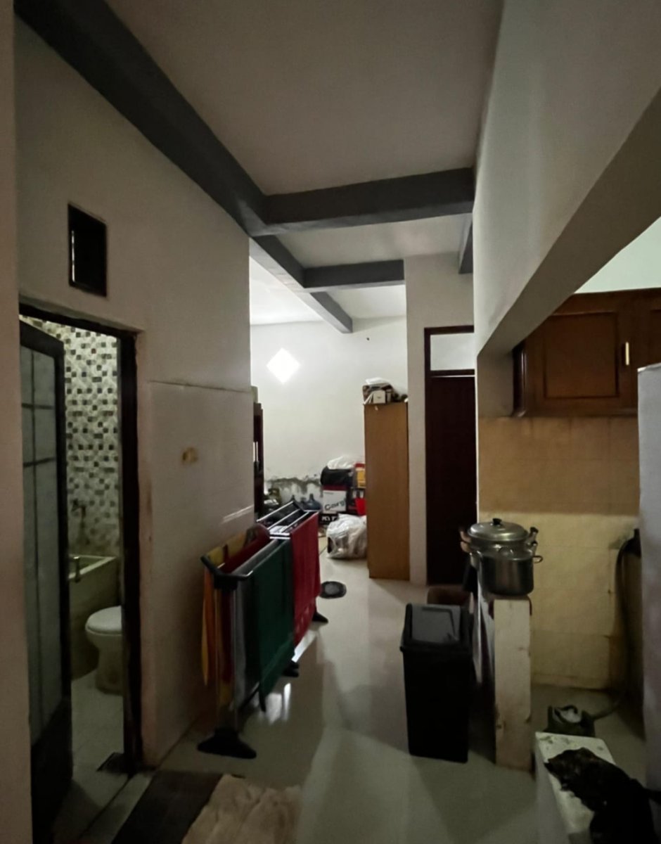 Rumah Bagus Strategis di Cluster Gentan - Foto 6