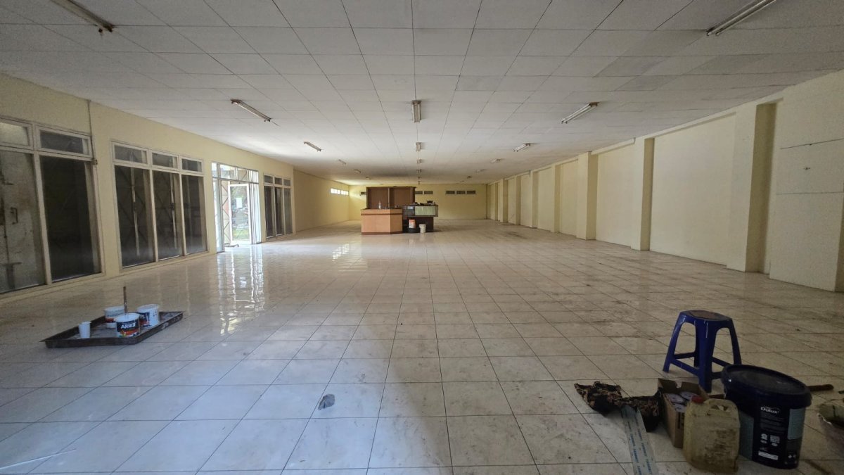 Tanah Luas Bonus Bangunan Ruang Produksi dan Showroom - Foto 7