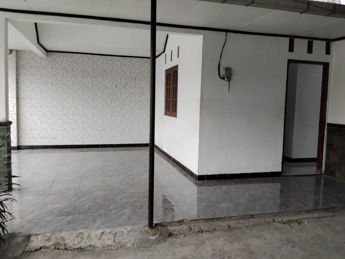 Rumah Bersih dan Terawat Siap Huni di Lingkungan Perumahan Mojosongo, Solo - Foto 7
