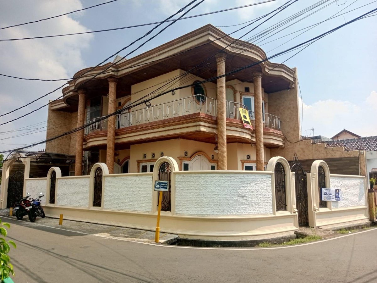 Rumah Buaran Duren Sawit