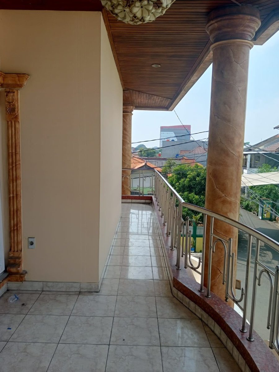 Rumah Buaran Duren Sawit - Foto 2