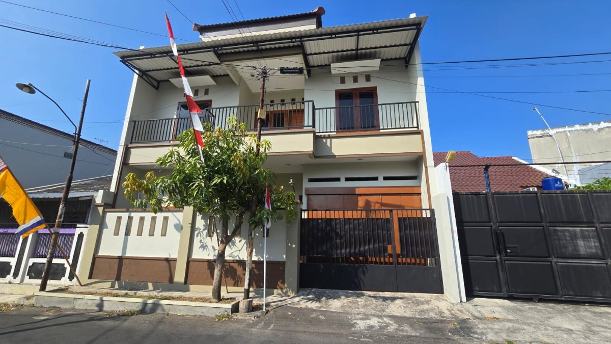 Rumah Bagus Siap Huni di Perumahan Fajar Indah Solo
