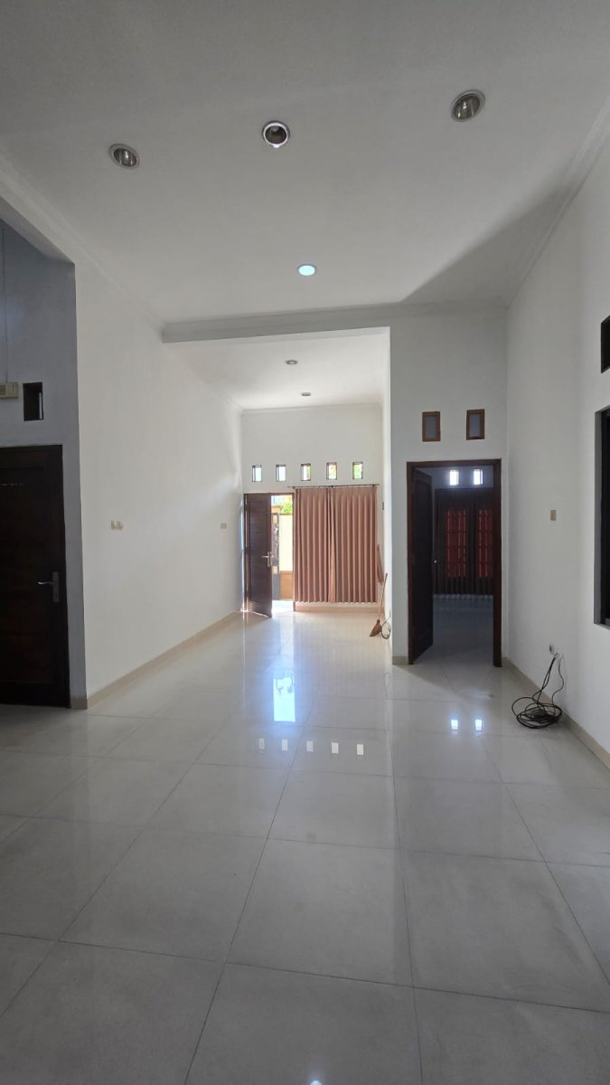 Rumah Bagus Siap Huni di Perumahan Fajar Indah Solo - Foto 7