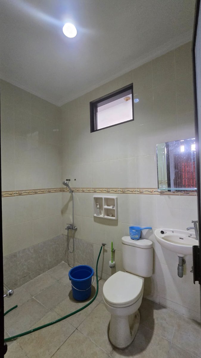 Rumah Bagus Siap Huni di Perumahan Fajar Indah Solo - Foto 12