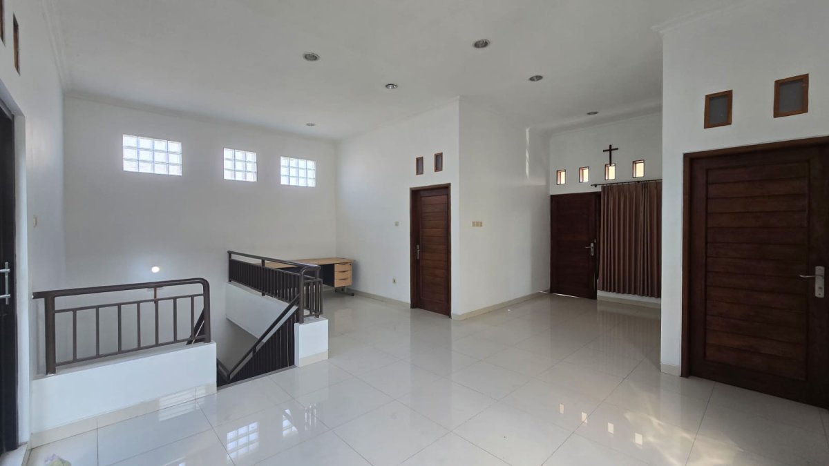 Rumah Bagus Siap Huni di Perumahan Fajar Indah Solo - Foto 13