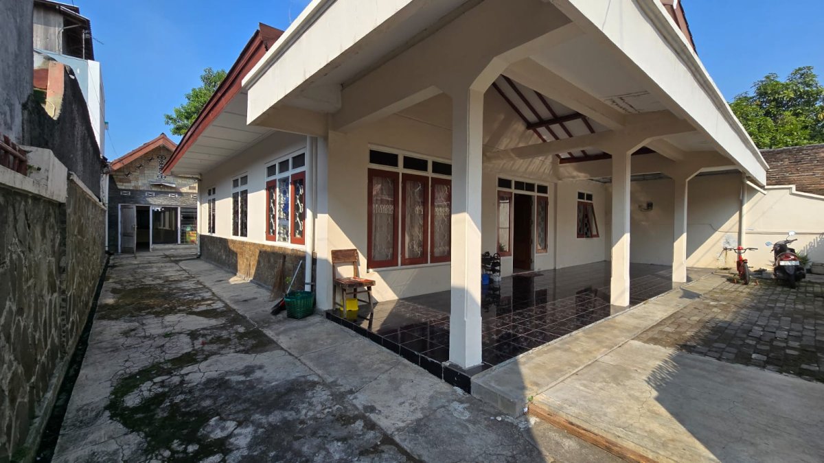 Rumah Dan Ruang Usaha Strategis Dekat Mall Solo Paragon - Foto 2