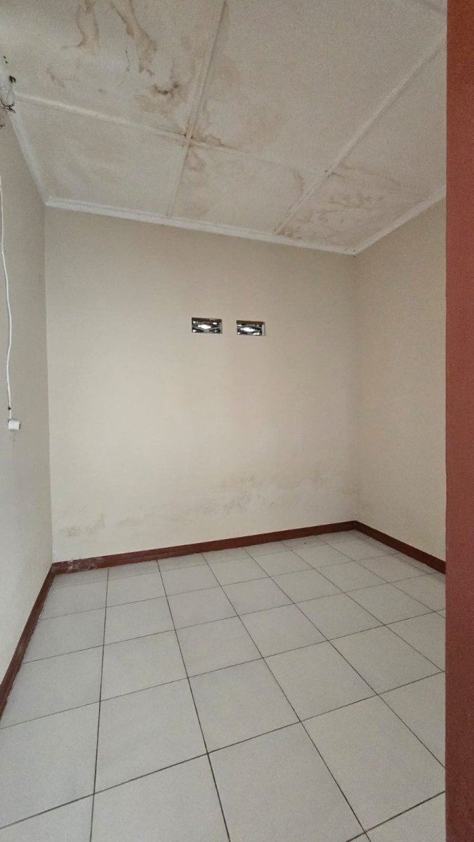 Rumah Strategis Hitung Tanah Dekat Mall Solo Paragon - Foto 2