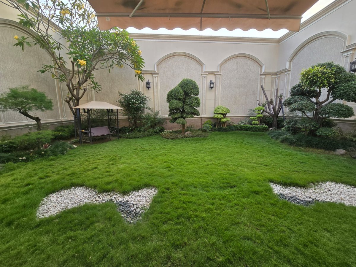 Rumah Mewah Modern di Panularan Laweyan Solo - Foto 8