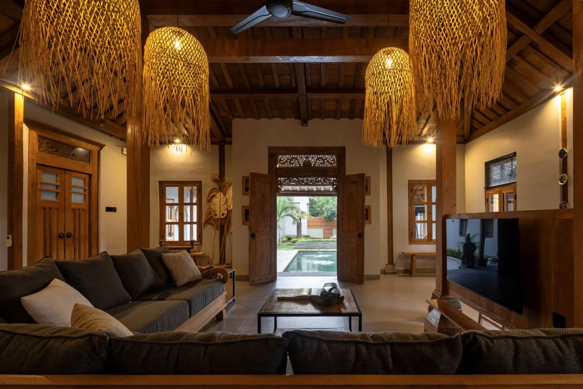 Rumah Mewah Full Furnished Dengan Joglo Modern dan Kolam Renang - Foto 6