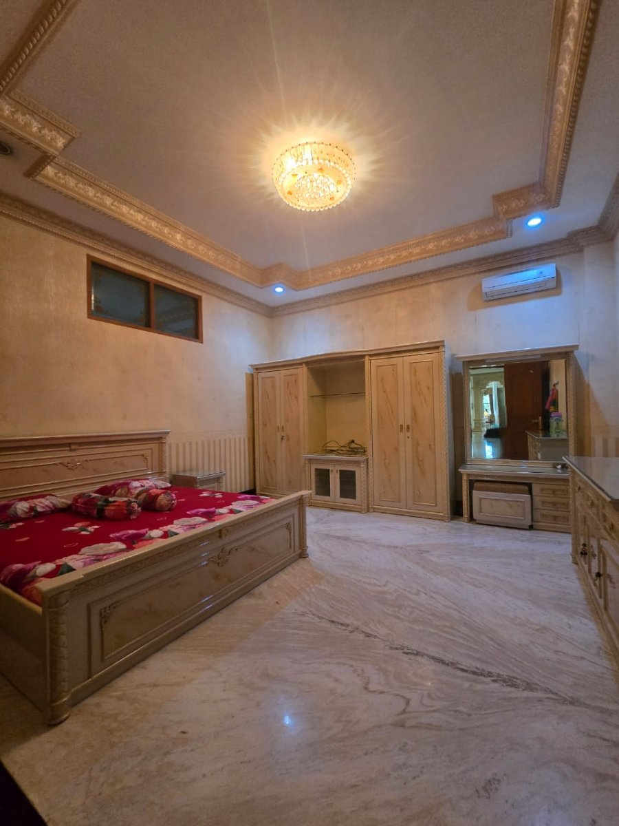 Rumah Mewah Modern di Perumahan Elite Sektor 1 Solo Baru - Foto 2