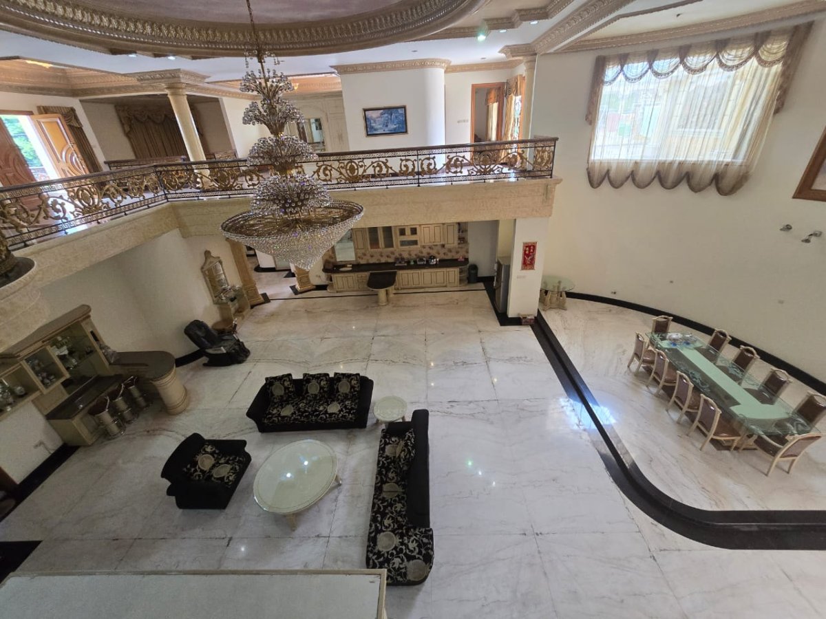 Rumah Mewah Modern di Perumahan Elite Sektor 1 Solo Baru - Foto 11